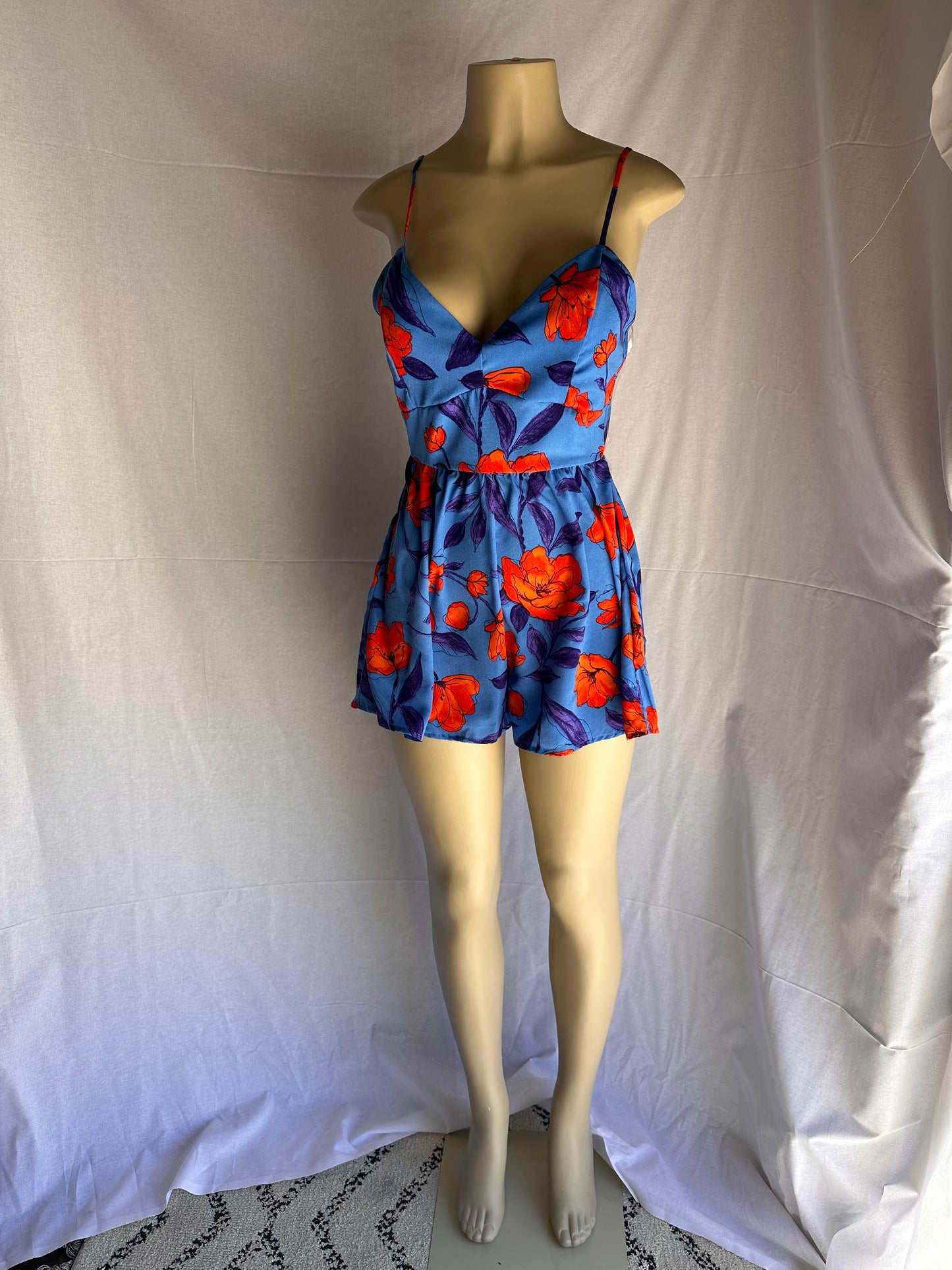 Floral printed relax fit back bow tie